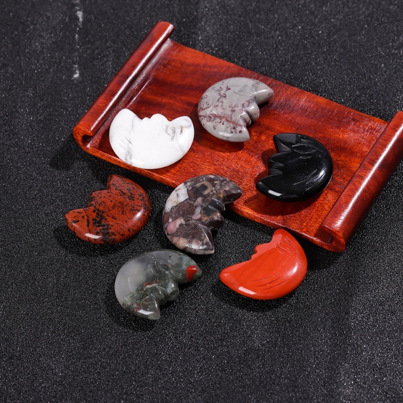 Crescent Jade Quartz With Smiling Face Healing Stone - 副本 Crescent Jade Quartz With Smiling Face Healing Stone - 副本