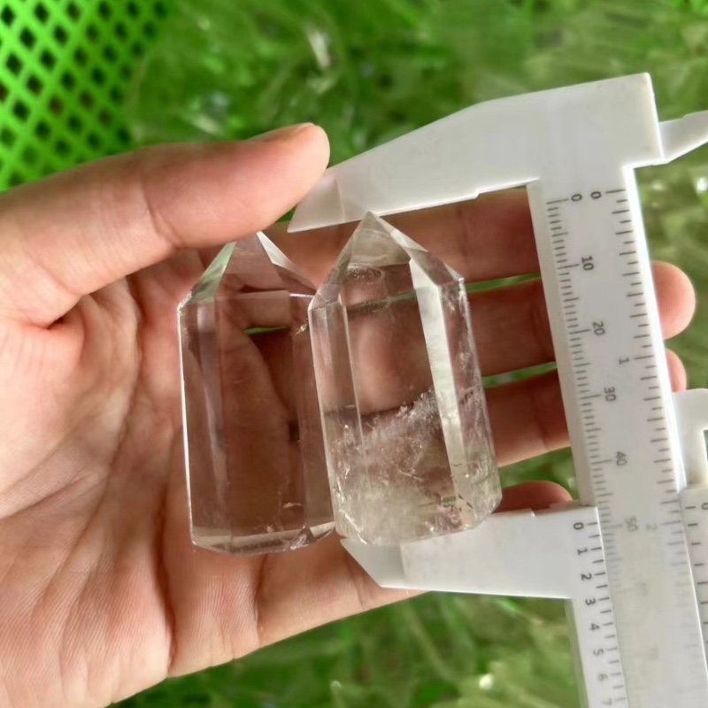 White Quartz Stones Raw Crystal Tower White Quartz Stones Raw Crystal Tower